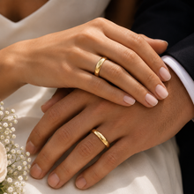 Cargar imagen en el visor de la galería, Argollas Matrimonio Media Caña- Oro Amarillo
