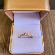 Cargar imagen en el visor de la galería, Anillo Solitario Circón