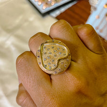 Cargar imagen en el visor de la galería, Anillo Circle Heart