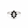 Anillo Black Flower