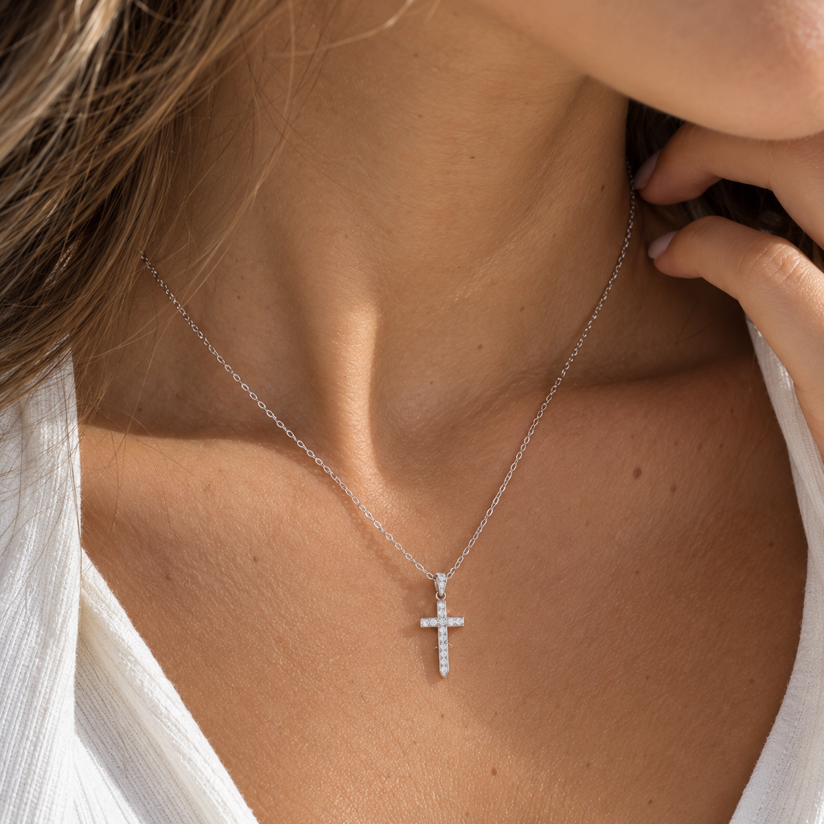 Collar Cruz Silver