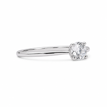 Cargar imagen en el visor de la galería, Anillo solitario Circón
