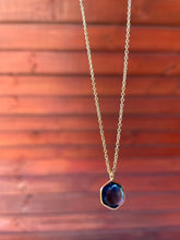 Cargar imagen en el visor de la galería, Collar Zafiro Gold Plated
