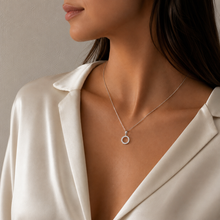 Cargar imagen en el visor de la galería, Collar Halo de Luz Plata
