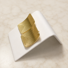 Cargar imagen en el visor de la galería, Aros Geométricos Dorados
