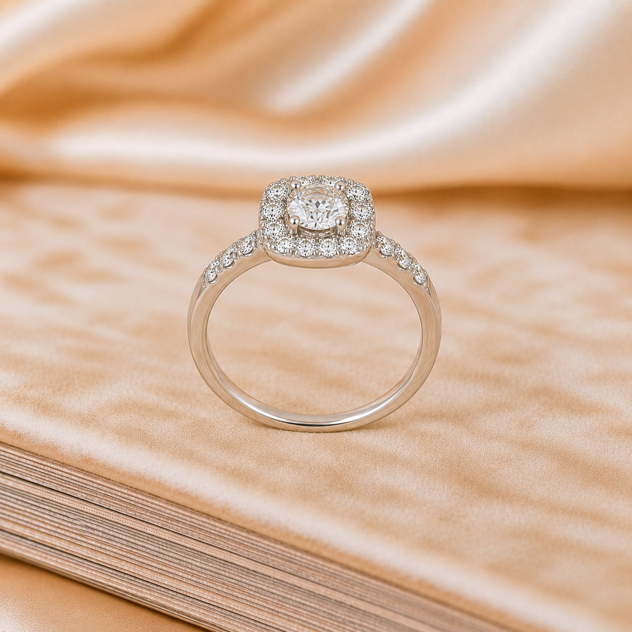 Anillo Halo Cuadrado