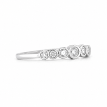 Cargar imagen en el visor de la galería, Anillo Cintillo Plata Circón Blanco
