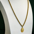 Collar Virgen de los rayos