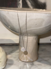 Cargar imagen en el visor de la galería, Collar Silver Brillante
