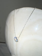 Cargar imagen en el visor de la galería, Collar Silver Punto Luz
