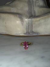 Cargar imagen en el visor de la galería, Anillo Silver Gold Plated Rose Ajustable
