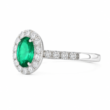 Cargar imagen en el visor de la galería, Anillo Esmeralda Brillantes
