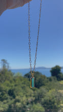 Cargar y reproducir el video en el visor de la galería, Collar Silver Gold Turquesa
