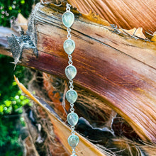 Cargar imagen en el visor de la galería, Pulsera Cuarzo Verde Agua
